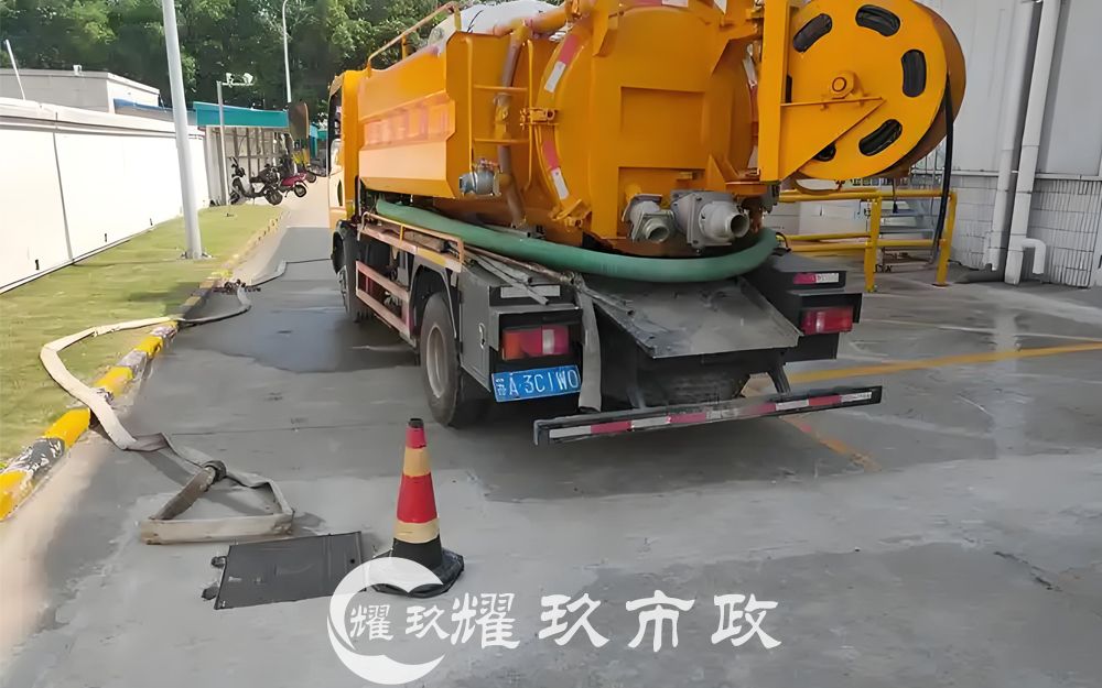 工厂化粪池清理